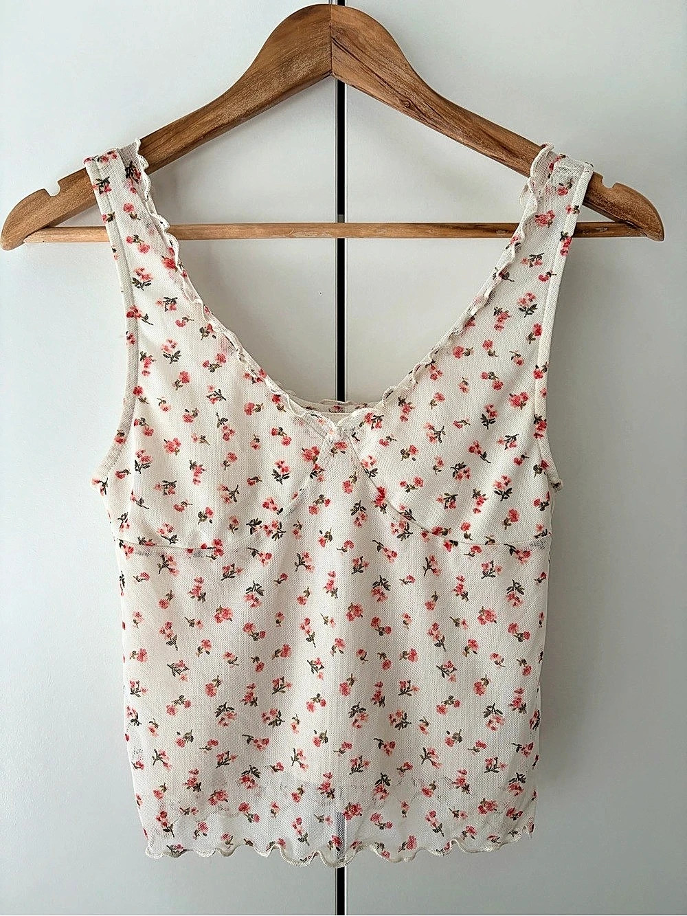 Rebellious Dream Floral Mesh Tank Top in White & Pink Like New - Picture 2 of 7